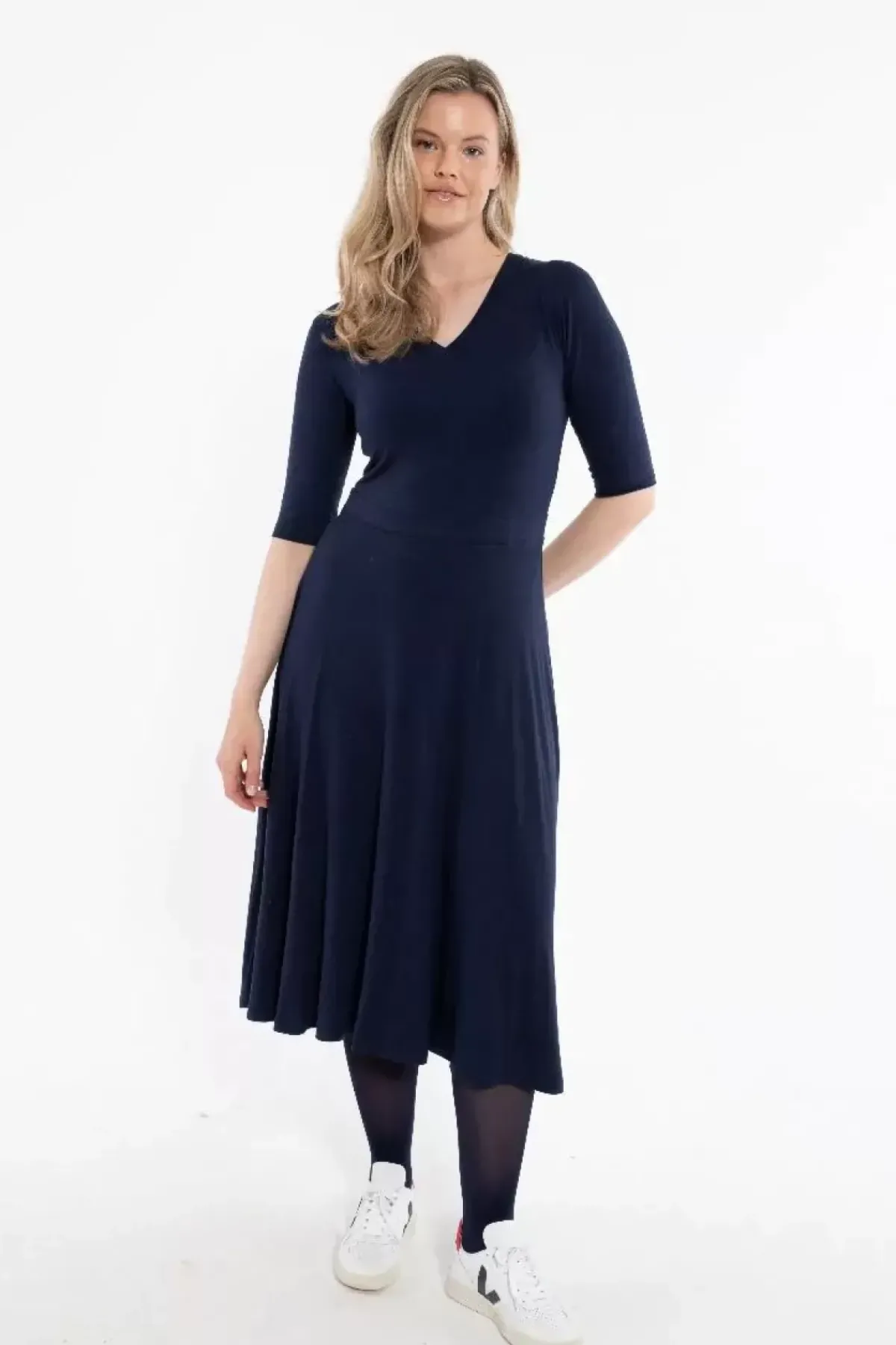 Danefæ Kleider>Danandersen Viscose Dress Navy