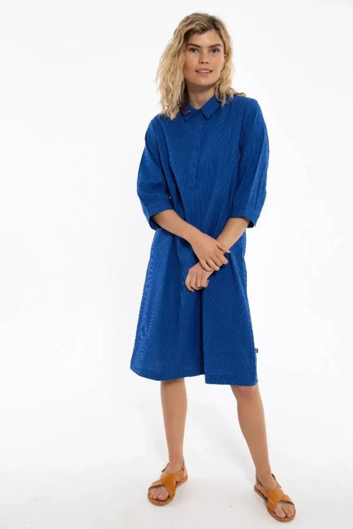 Danefæ Kleider>Danecarnation Searsucker Dress Deep Marine/Klein Blue