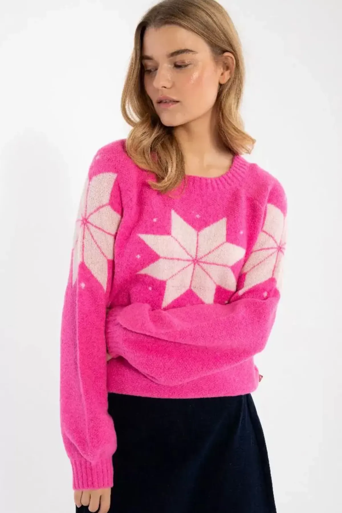 Danefæ Strickwaren>Danefantastic Flakes Light Wool Sweater Neon Pink/Rose Beige