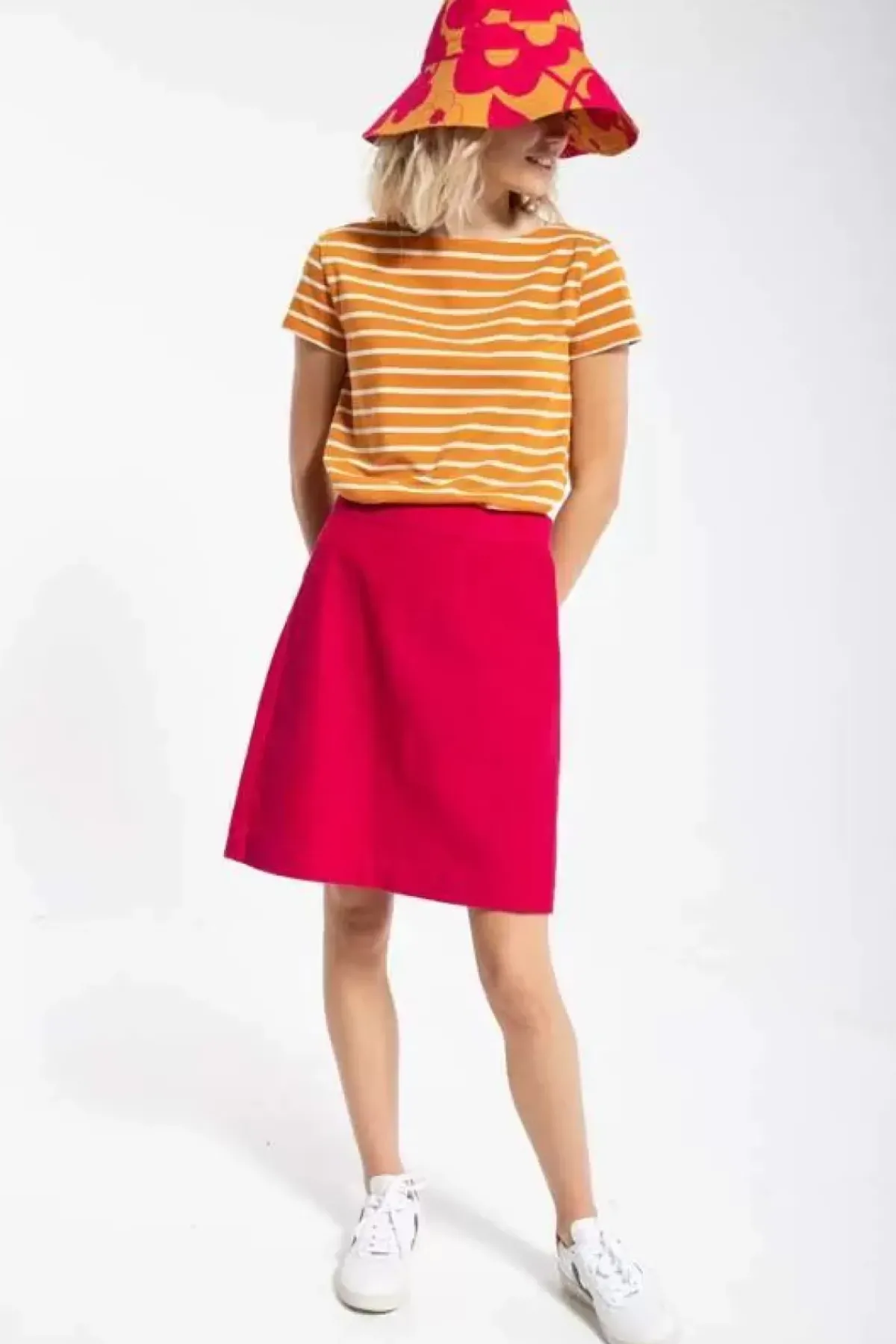 Danefæ Röcke>Danelondon Cord Skirt Dark Fuchsia