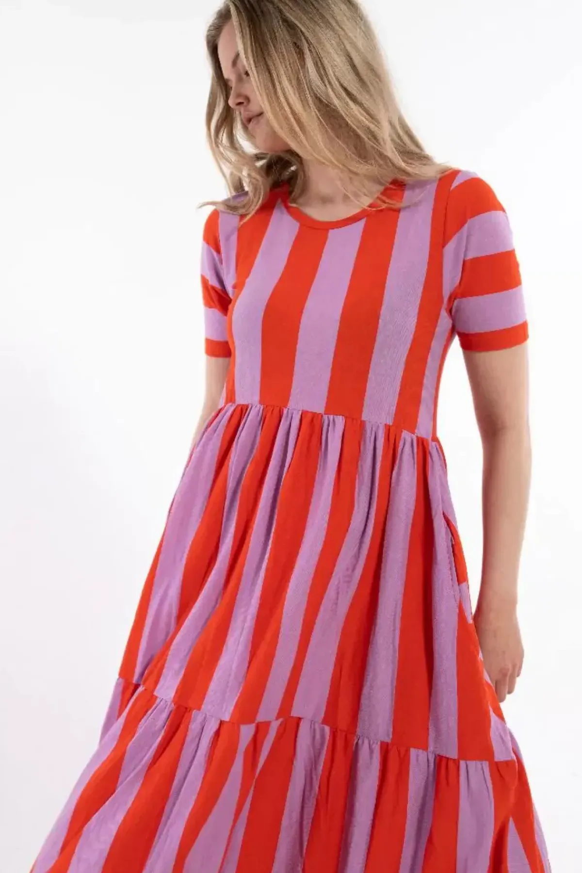 Danefæ Kleider>Danemarkise Slub Jersey Dress Bright Red/Soft Viola