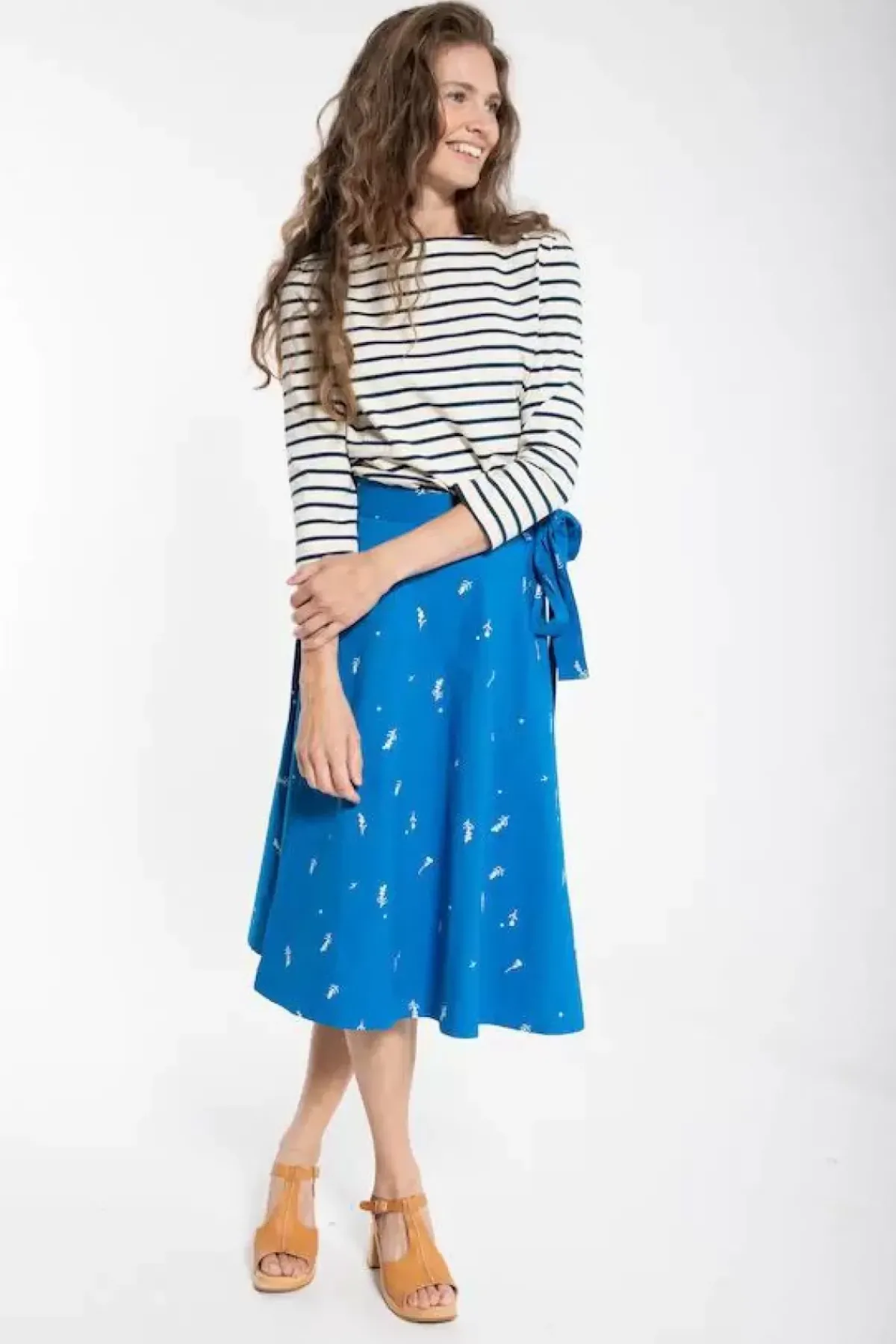 Danefæ Röcke>Danemikkelsen Poplin Skirt Warm Indigo/Chalk Markblomst