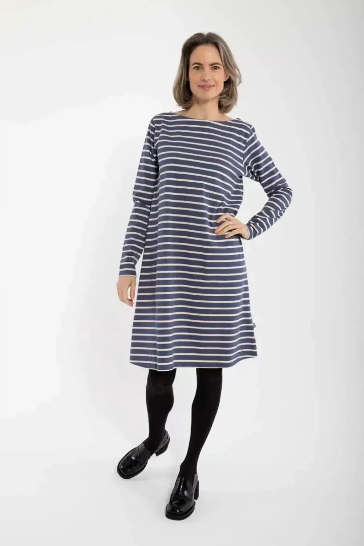 Danefæ Kleider>Danenassau Dress Grey Marine/Chalk
