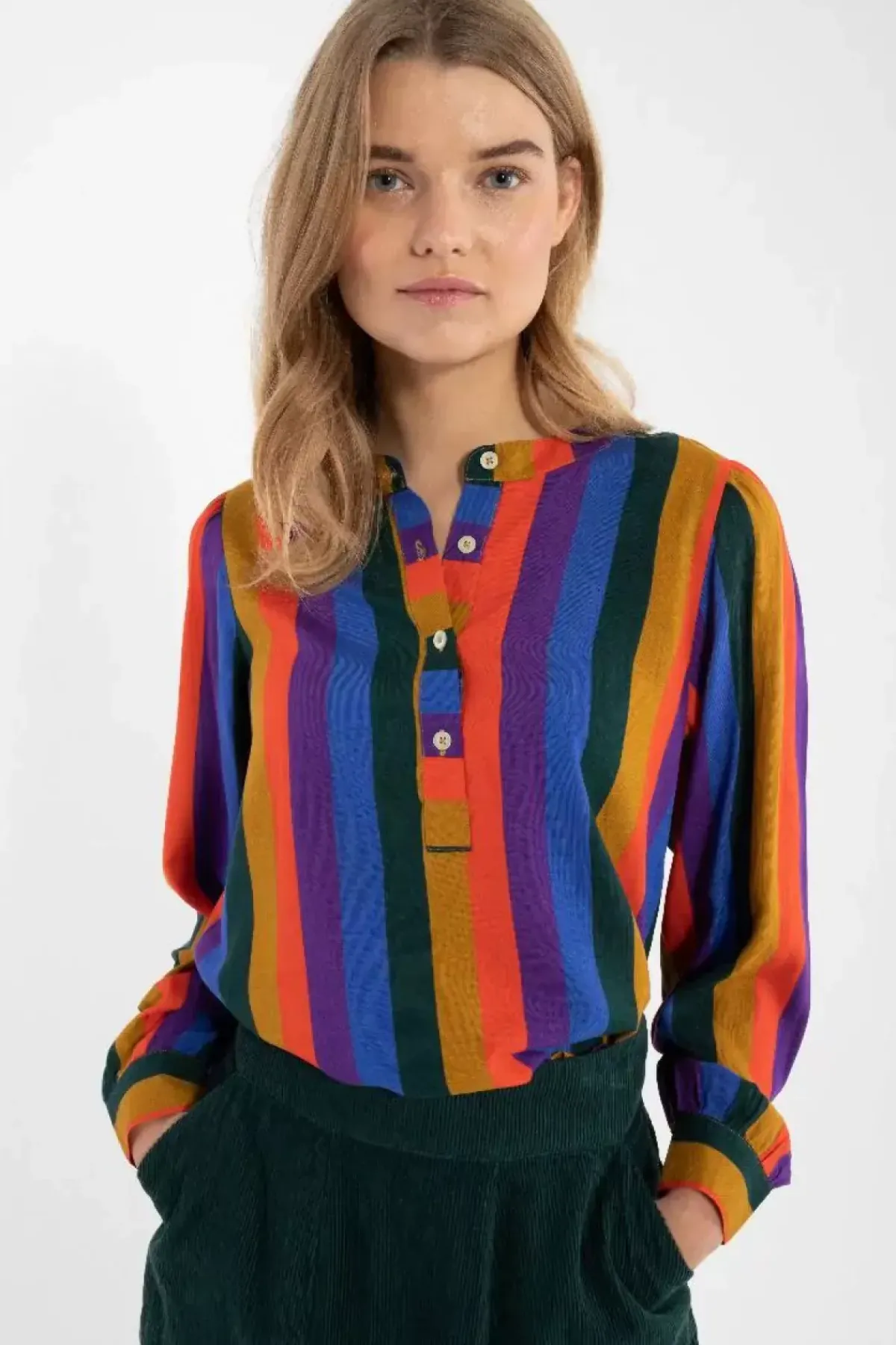 Danefæ Blusen>Danesanna Modal Shirt Museum