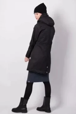 Danefæ Winterjacken>Daninge Winter Parka Black (Silver Trim)