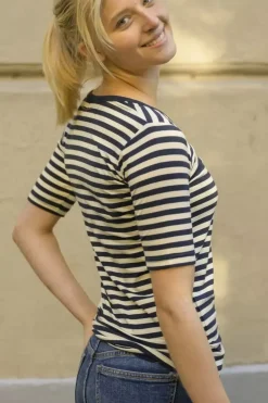 Danefæ T-Shirts><noscript><img width=