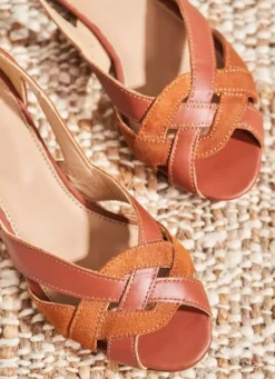 Danefæ Sandalen><noscript><img width=