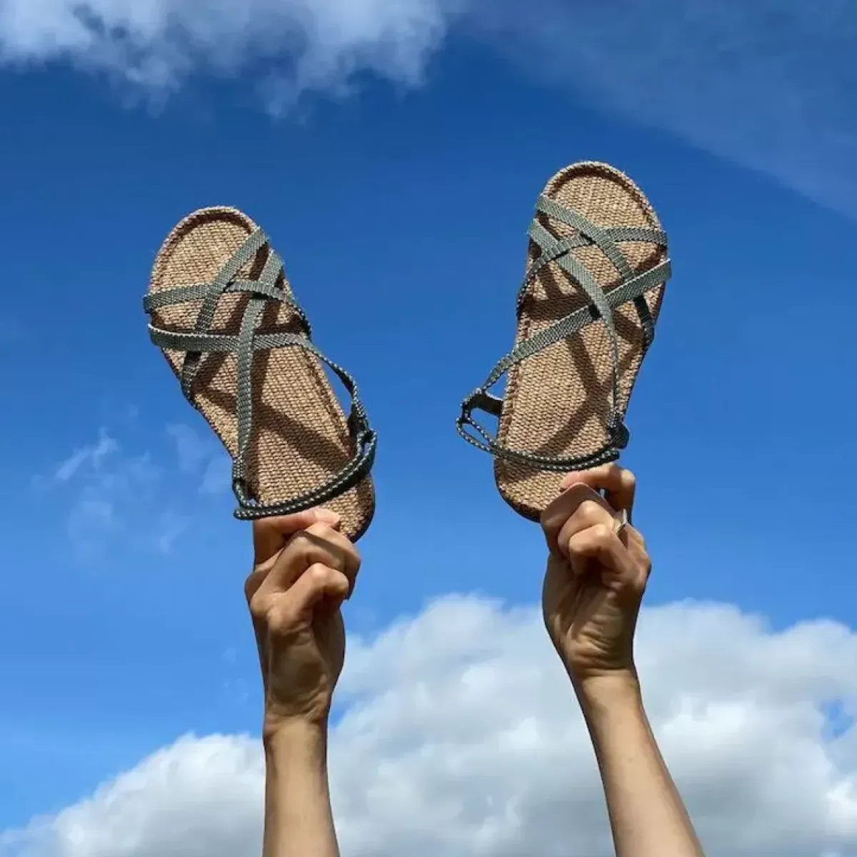 Danefæ Sandalen>Shangies Women 2 Soft Sage