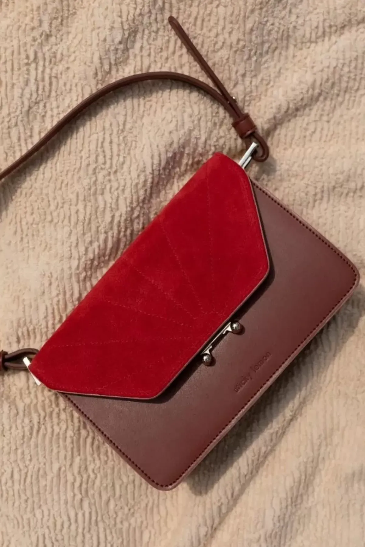 Danefæ Taschen>Sticky Lemon Shoulder Bag Colore Faded Burgundy/Poppy Red