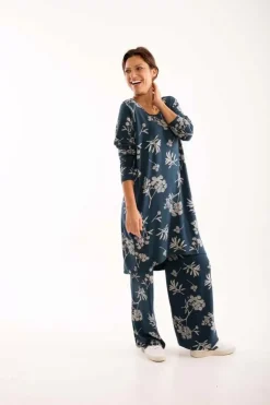 Danefæ Tunicas>Veronica Tunic Dusty Navy Hemlock