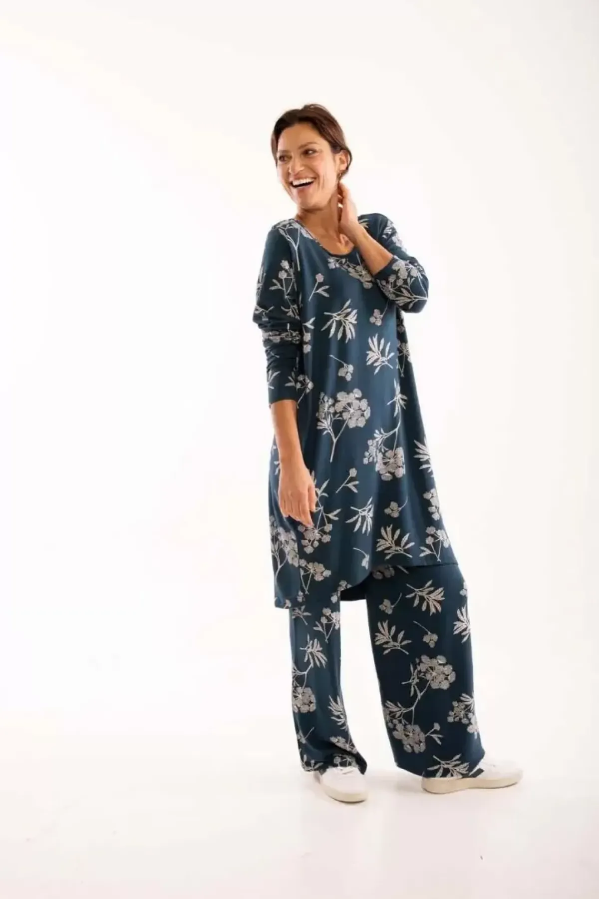 Danefæ Tunicas>Veronica Tunic Dusty Navy Hemlock